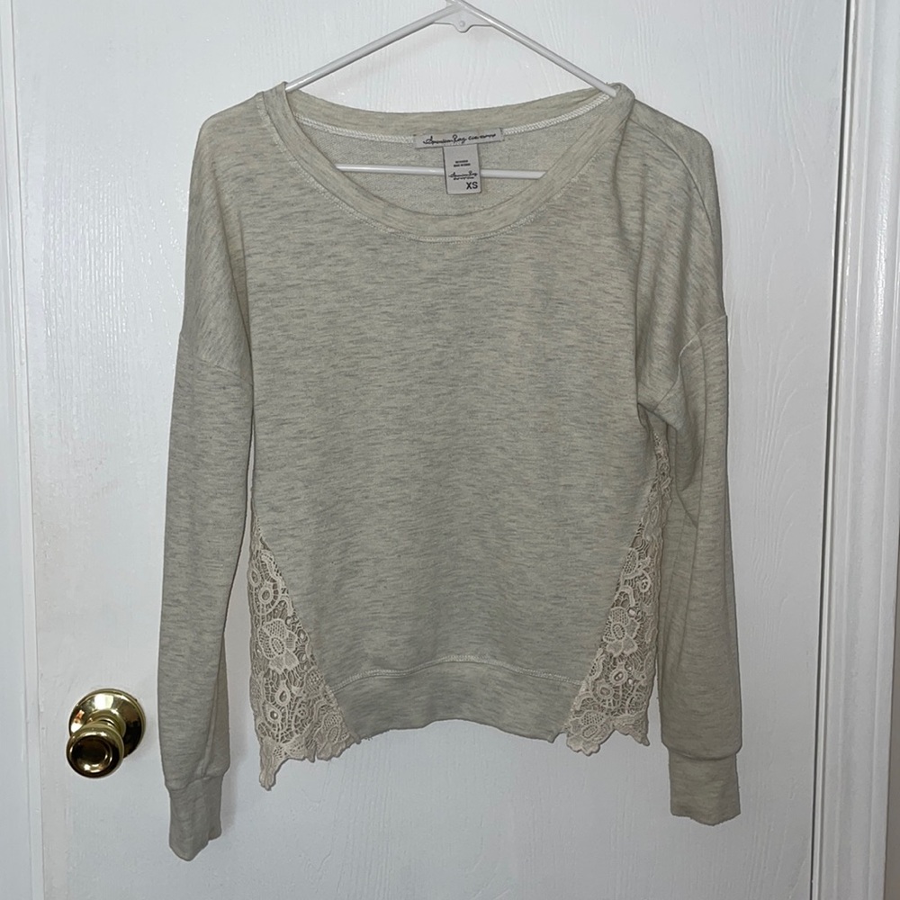 Women’s sweater